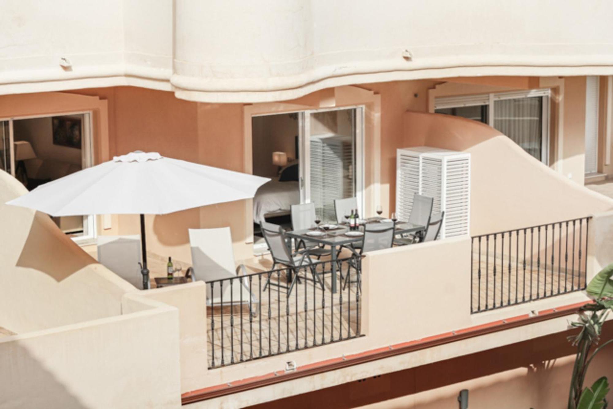 Aloha Hill Club Lluxury 5 Star Golf Resort Near Puerto Banus And Marbella Exterior foto
