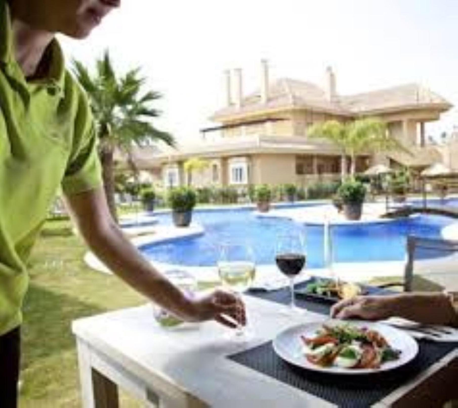 Aloha Hill Club Lluxury 5 Star Golf Resort Near Puerto Banus And Marbella Exterior foto