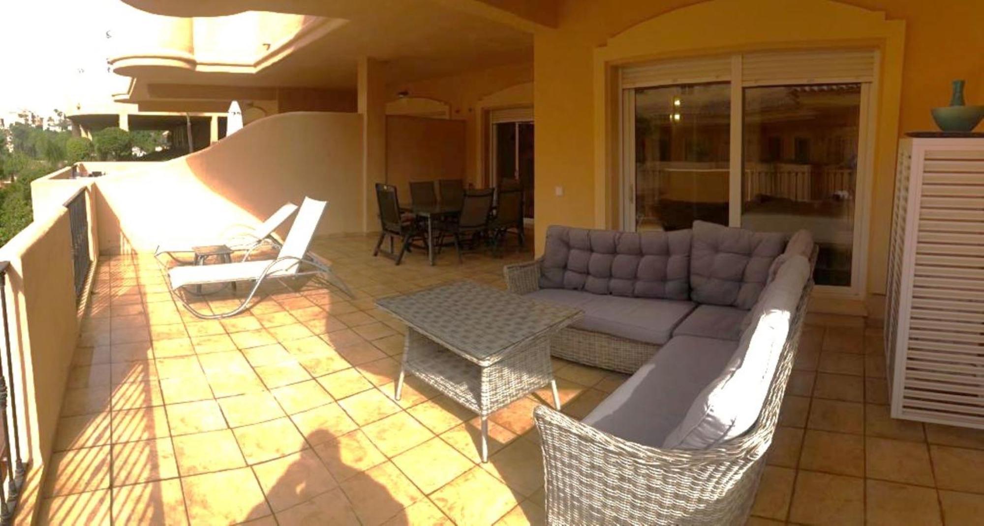 Aloha Hill Club Lluxury 5 Star Golf Resort Near Puerto Banus And Marbella Exterior foto