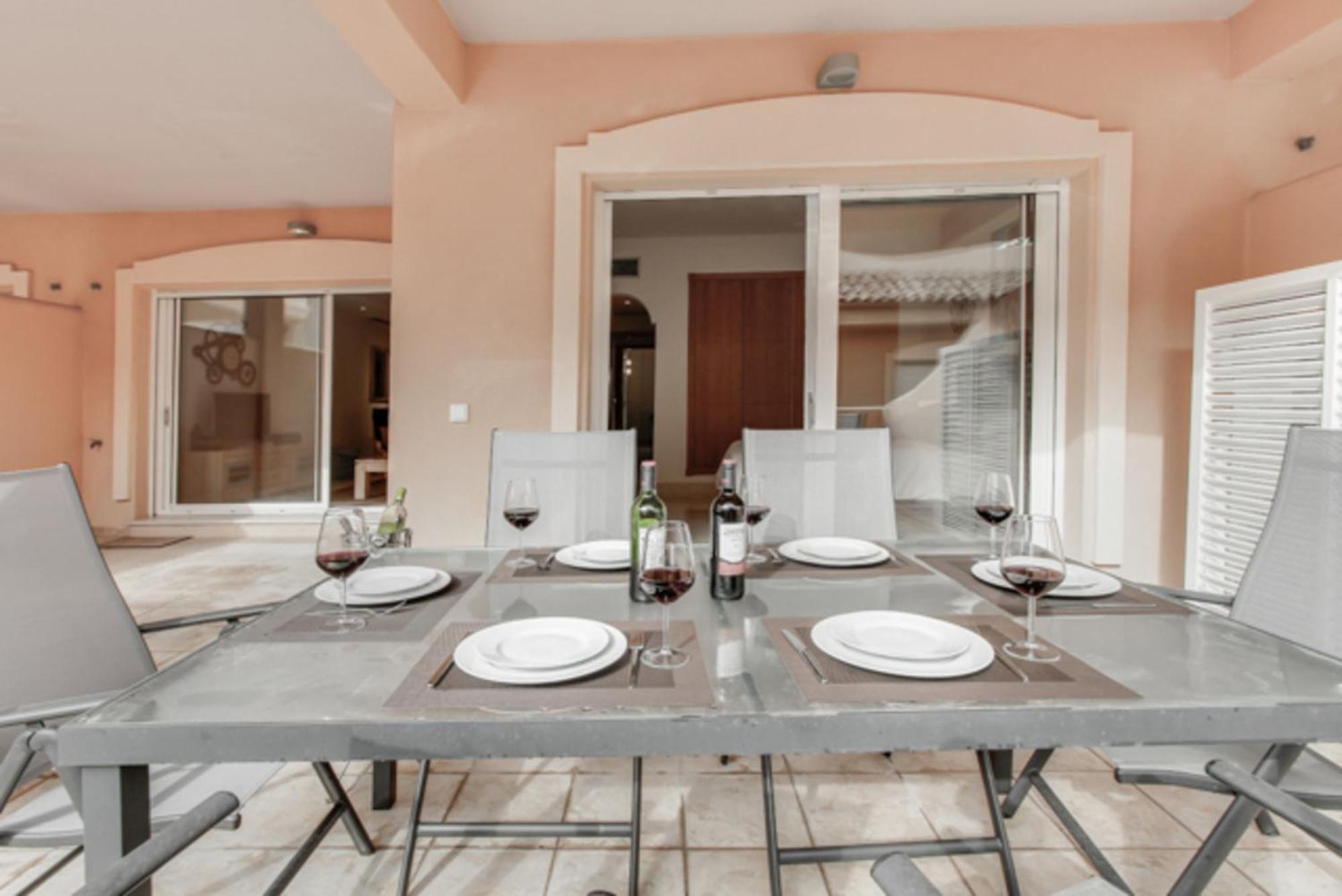 Aloha Hill Club Lluxury 5 Star Golf Resort Near Puerto Banus And Marbella Exterior foto
