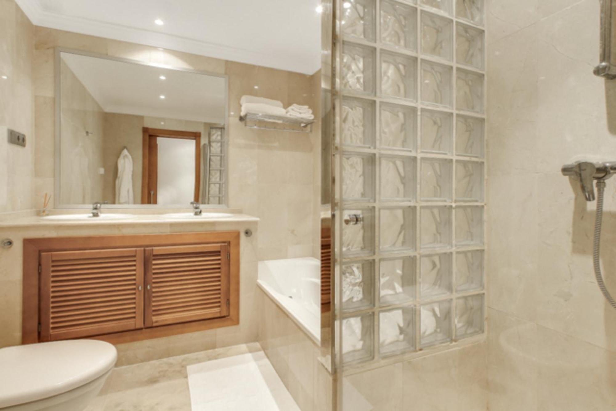 Aloha Hill Club Lluxury 5 Star Golf Resort Near Puerto Banus And Marbella Exterior foto