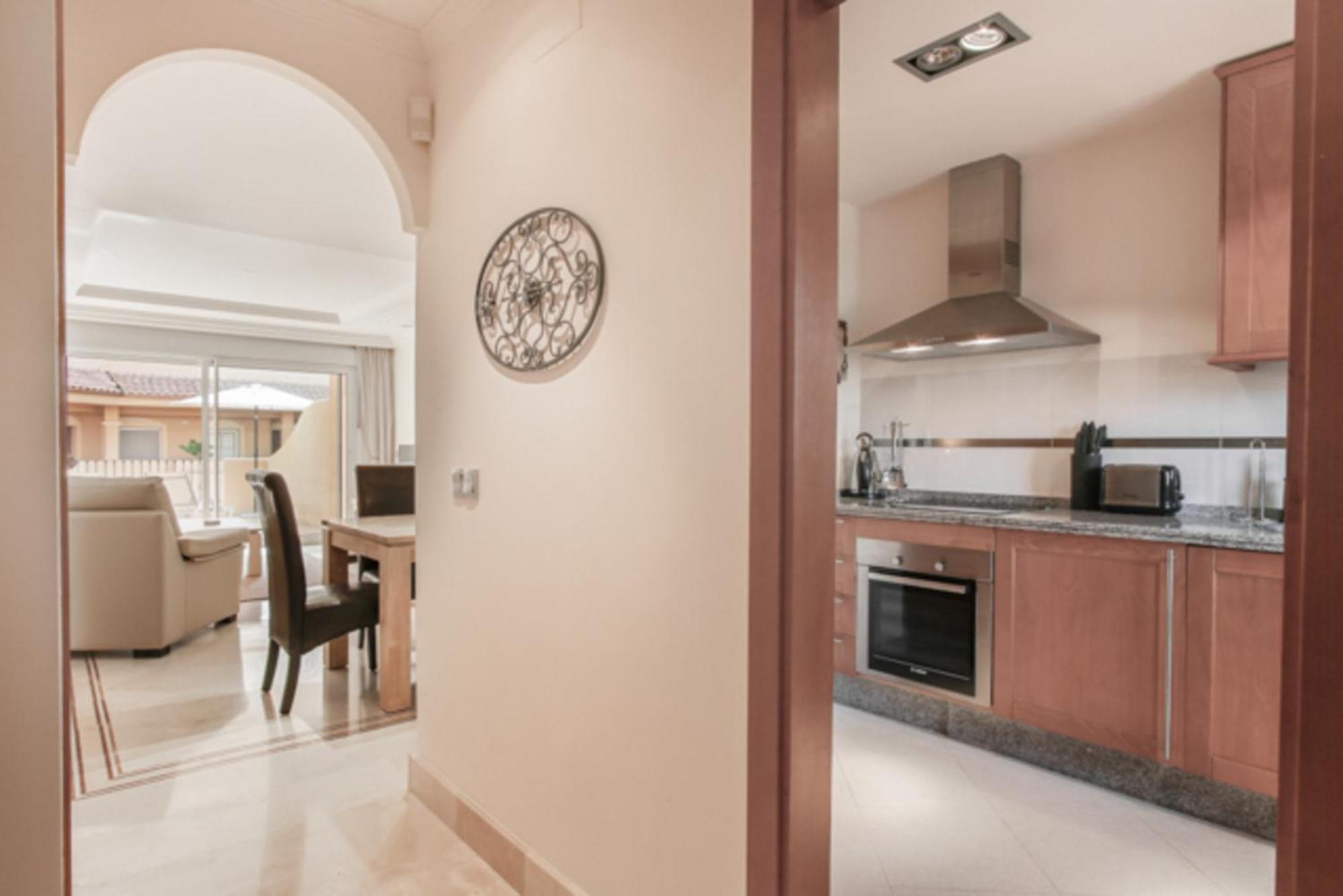 Aloha Hill Club Lluxury 5 Star Golf Resort Near Puerto Banus And Marbella Exterior foto
